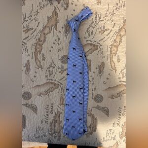 Black dog pattern tie